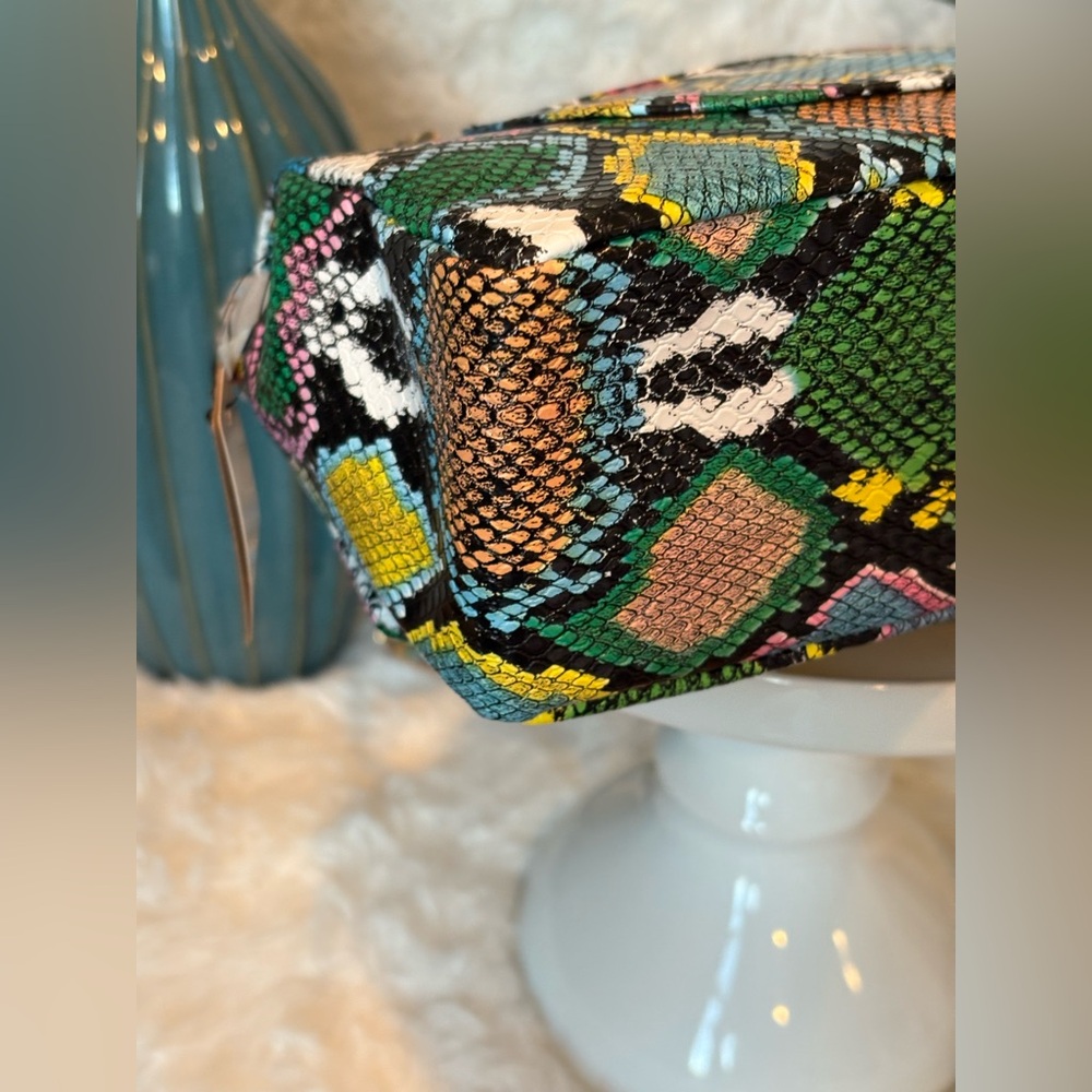 NWT 3am Forever Graffiti Snakeskin Bag - Picture 8 of 16